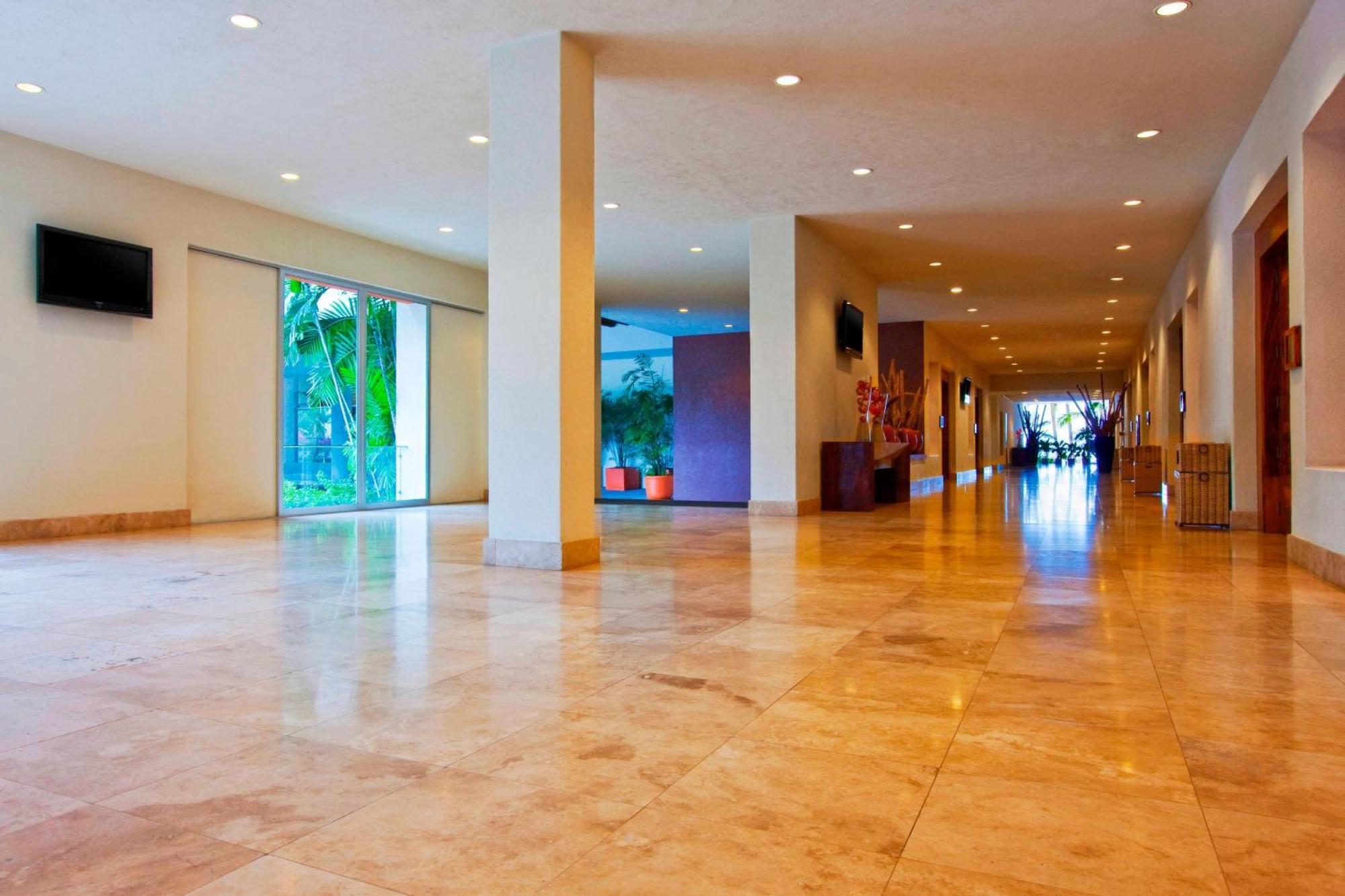 Sheraton Buganvilias Resort & Convention Center Puerto Vallarta Exterior foto